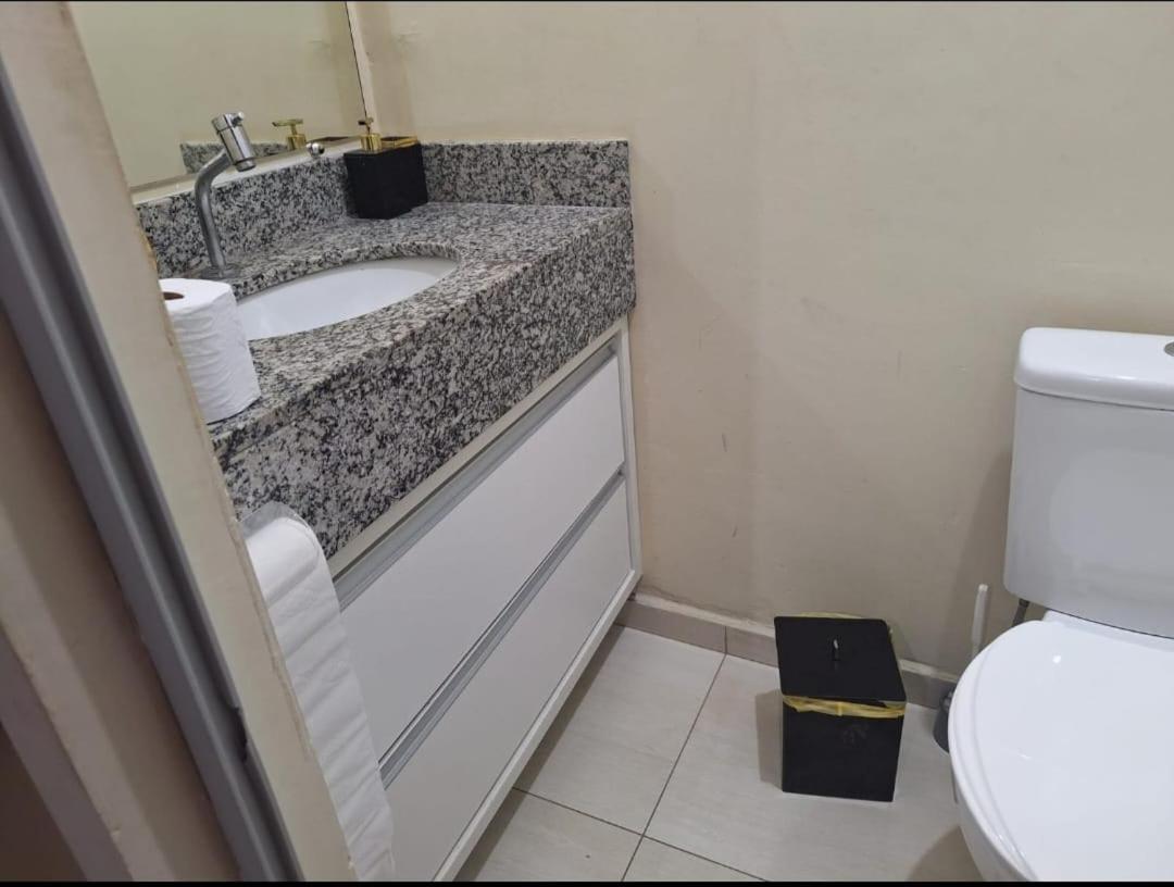 Appartement Kitnets Dona Lucia Sjc à São José dos Campos Extérieur photo